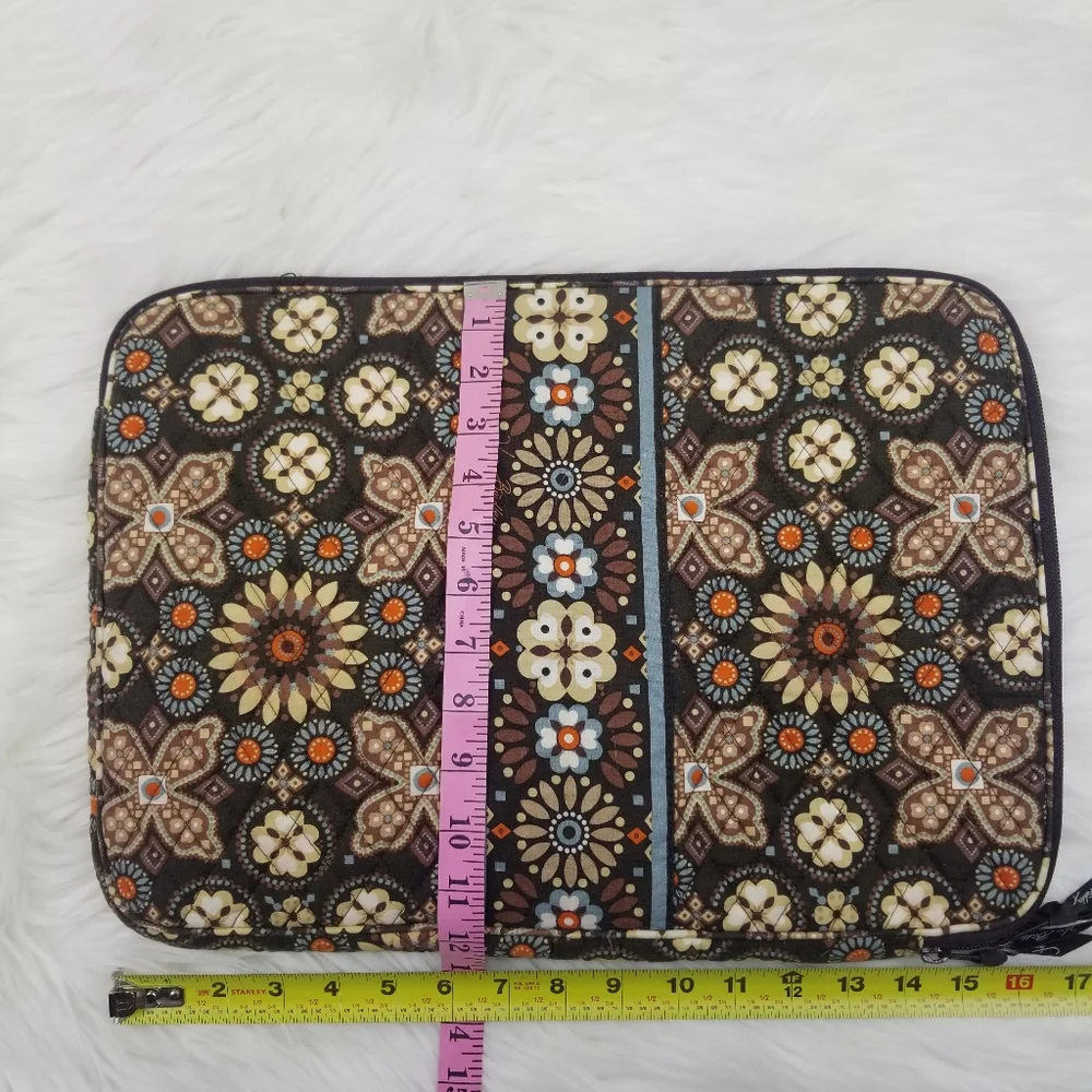 Vera Bradley Canyon computer sleeve